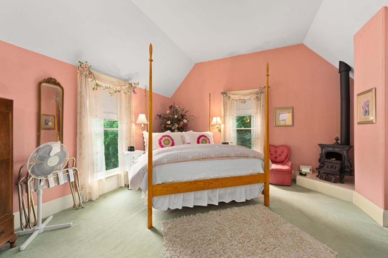 סנטה רוזה The Gables Wine Country Inn מראה חיצוני תמונה